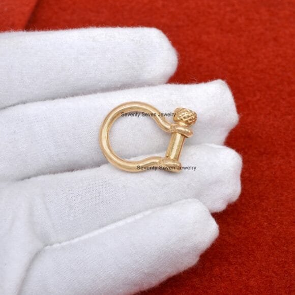 14K Gold Shackle Lock, Gold Shackle Connector Lock, Anchor Shackle Lock - Image 4