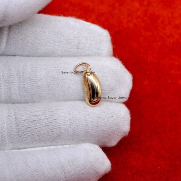 14K Gold Kidney Bean Charms, Minimalist Beans, Charm Bean - Image 8