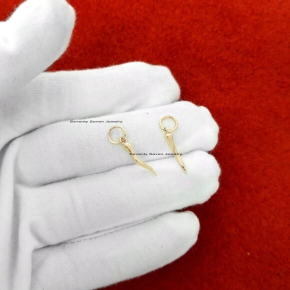 VS Diamond Italian Horn Charm Pendant, 9K Gold Cornicello Charm Pendant - Image 7
