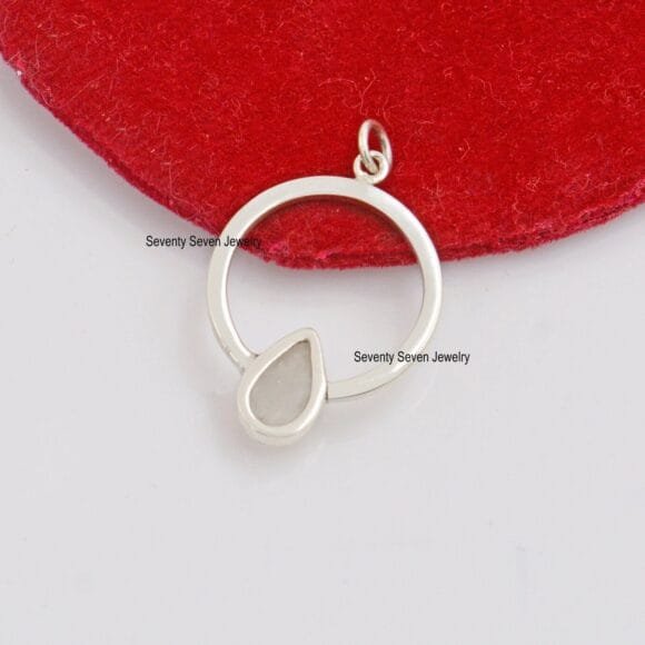 Solid 9K Gold Moonstone Pendant, Crescent Moonstone Pendant - Image 4