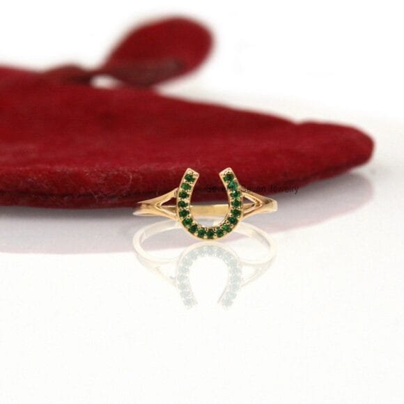Horseshoe Diamond Ring, 9K Gold Horseshoe Diamond Ring - Image 3
