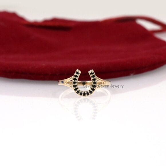 Horseshoe Diamond Ring, 9K Gold Horseshoe Diamond Ring - Image 6